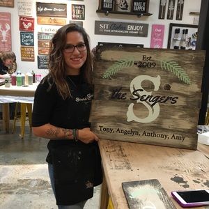 Meet your Posher, Angelyn